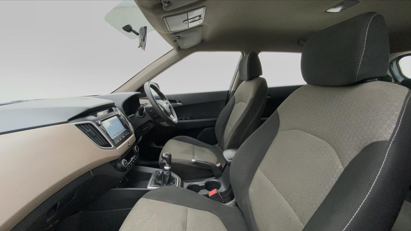 2015 Hyundai Creta 1.6 SX PLUS PETROL, Petrol, Manual, 56,465 km, Right Side Front Door Cabin