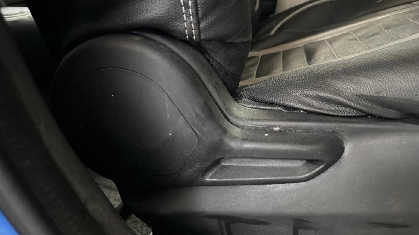 2020 Tata NEXON XZ PETROL, Petrol, Manual, 51,093 km, Driver Side Adjustment Panel