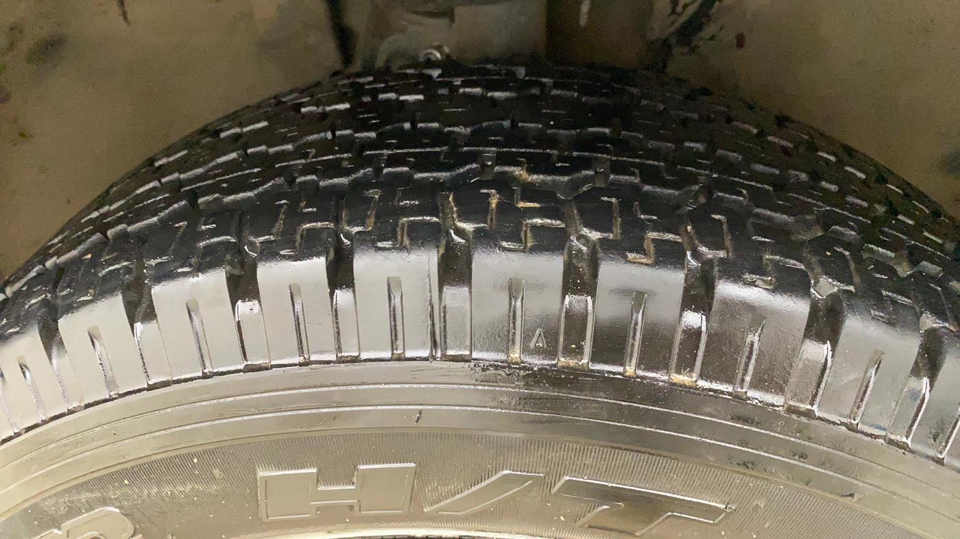 2022 Tata Harrier XE 2.0L KRYOTEC, Diesel, Manual, 77,010 km, Right Front Tyre Tread