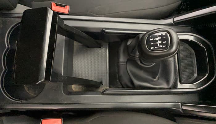 2022 Tata Harrier XE 2.0L KRYOTEC, Diesel, Manual, 77,010 km, Gear Lever
