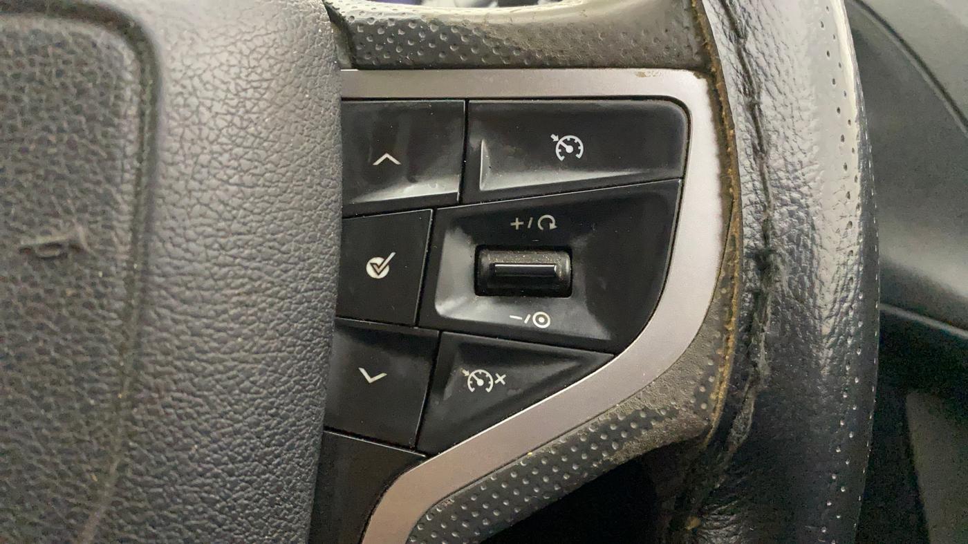 2022 Tata Harrier XE 2.0L KRYOTEC, Diesel, Manual, 77,010 km, Adaptive Cruise Control