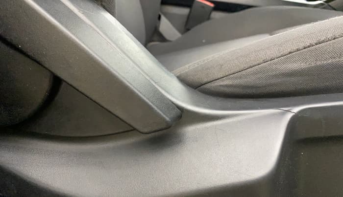2022 Tata Harrier XE 2.0L KRYOTEC, Diesel, Manual, 77,010 km, Driver Side Adjustment Panel