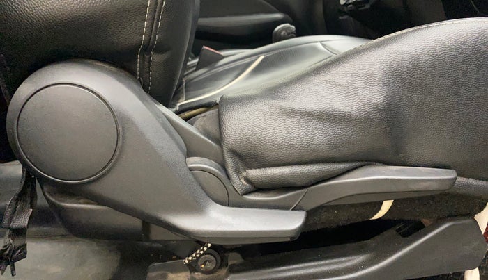 2018 Maruti Swift VXI AMT, Petrol, Automatic, 59,610 km, Driver Side Adjustment Panel