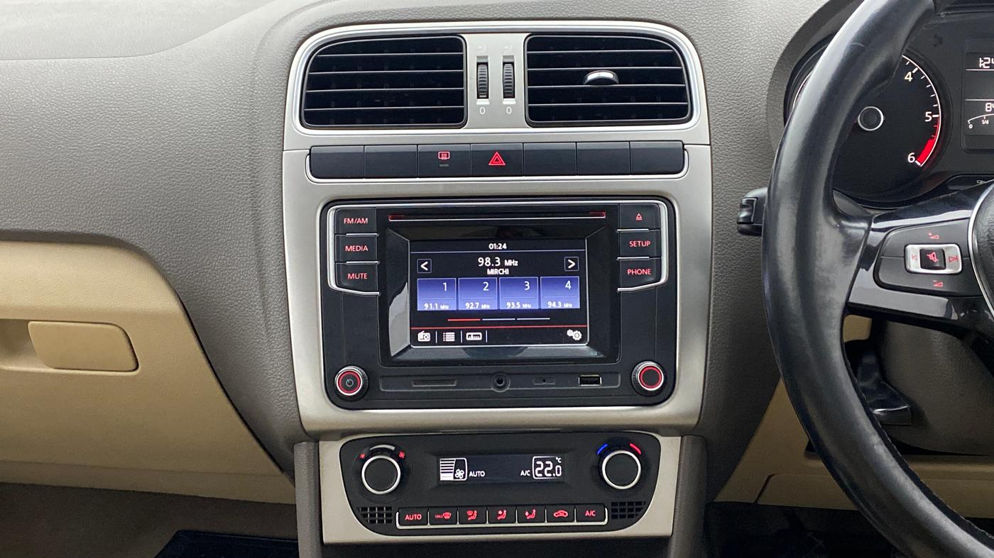 2017 Volkswagen Vento HIGHLINE PLUS TDI MT, Diesel, Manual, 85,284 km, Air Conditioner