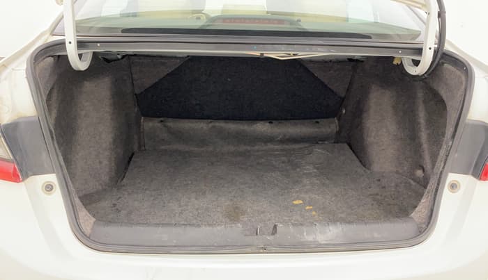 2021 Honda City 1.5L I-DTEC ZX, Diesel, Manual, 79,536 km, Boot Inside