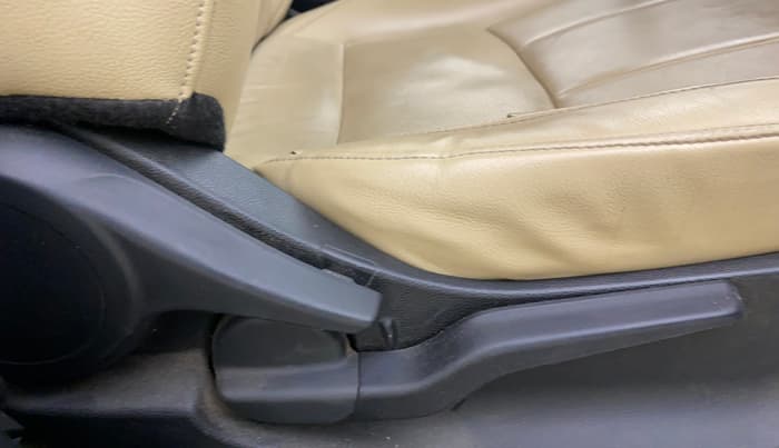 2021 Honda City 1.5L I-DTEC ZX, Diesel, Manual, 79,536 km, Driver Side Adjustment Panel