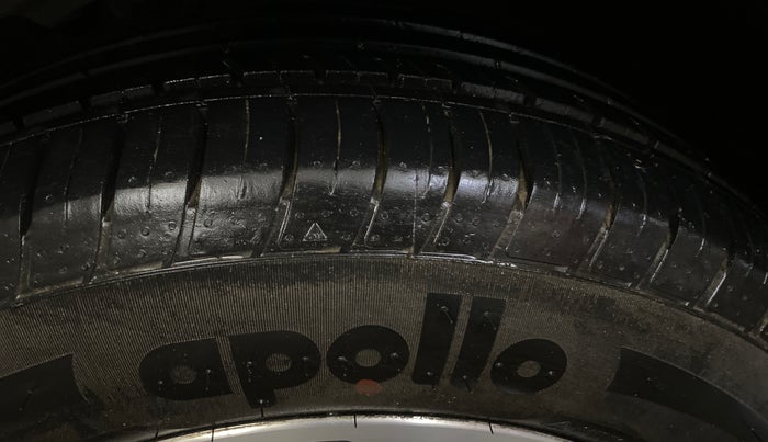 2022 Tata Safari XZA PLUS, Diesel, Automatic, 70,304 km, Left Rear Tyre Tread