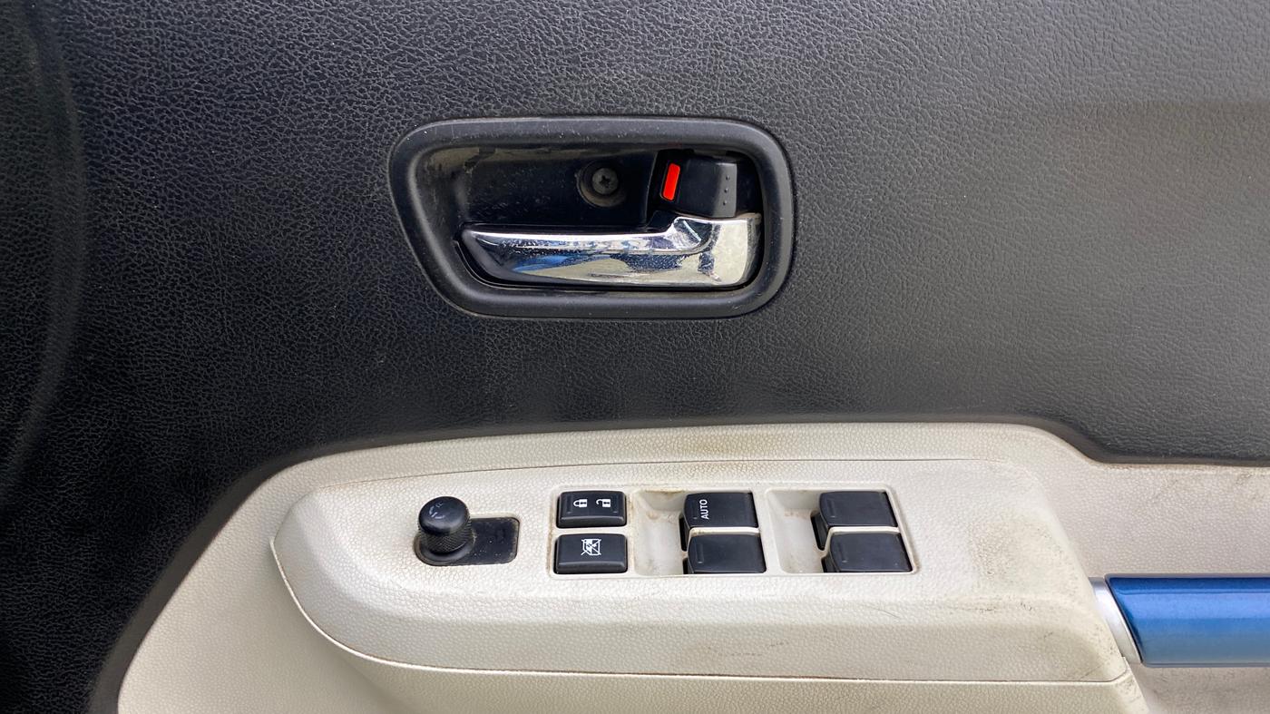 2018 Maruti IGNIS DELTA 1.2, Petrol, Manual, 72,988 km, Driver Side Door Panels Control