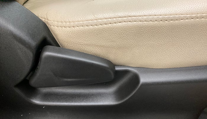 2018 Datsun Redi Go 1.0 S AT, Petrol, Automatic, 32,447 km, Driver Side Adjustment Panel