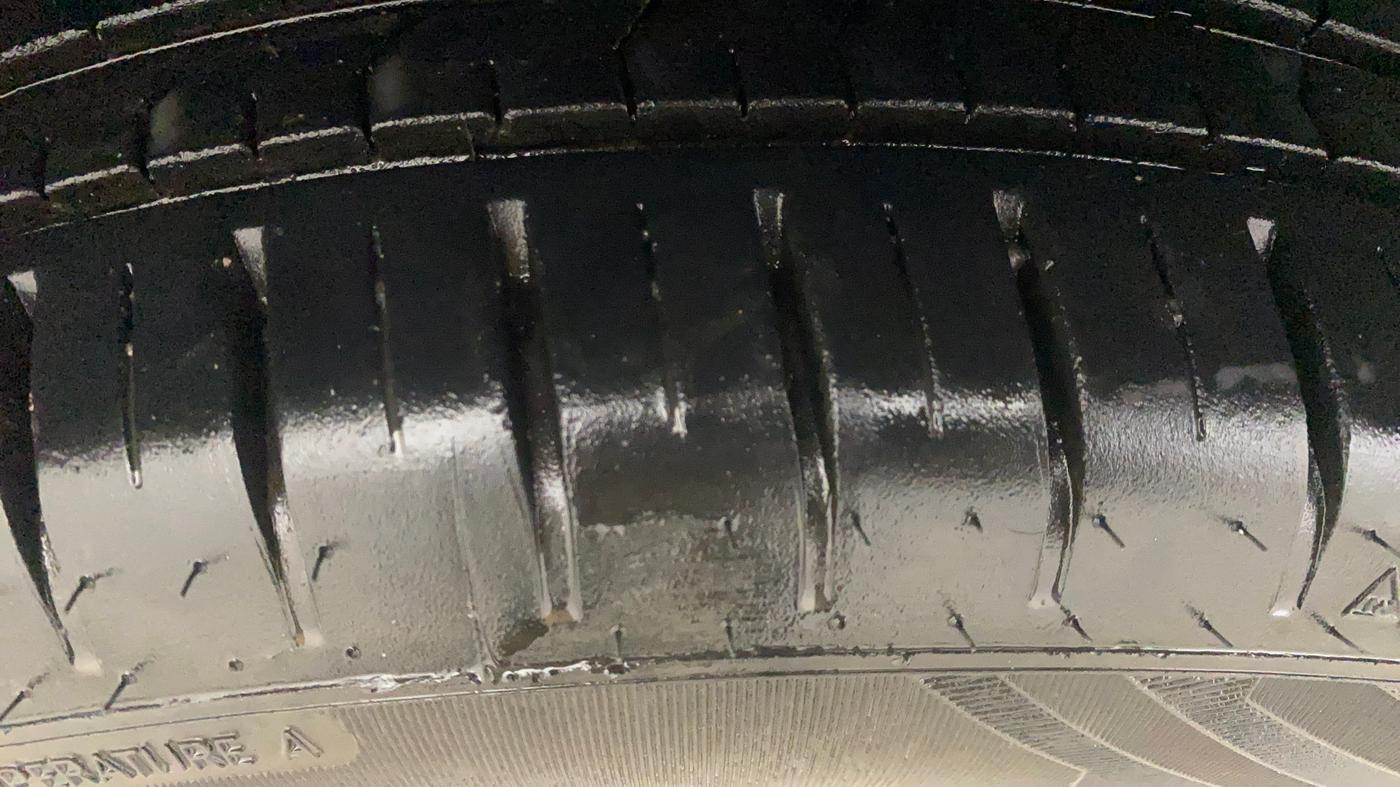 2022 Toyota Glanza V AMT, Petrol, Automatic, 14,530 km, Right Rear Tyre Tread