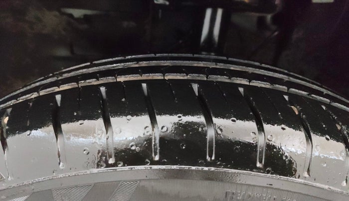 2023 Tata PUNCH ADVENTURE MT, Petrol, Manual, 23,071 km, Left Front Tyre Tread