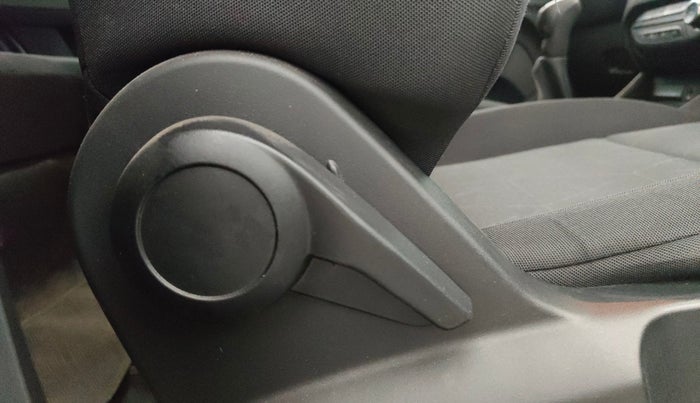 2023 Tata PUNCH ADVENTURE MT, Petrol, Manual, 23,071 km, Driver Side Adjustment Panel