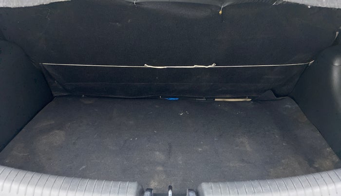 2018 Hyundai Grand i10 SPORTZ 1.2 KAPPA VTVT, Petrol, Manual, 2,548 km, Boot Inside