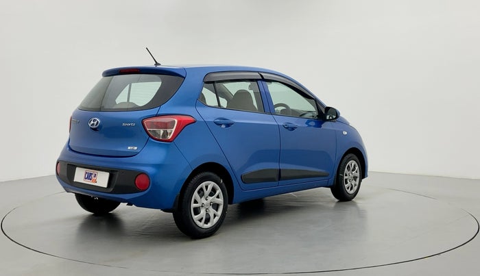 2018 Hyundai Grand i10 SPORTZ 1.2 KAPPA VTVT, Petrol, Manual, 2,548 km, Right Back Diagonal