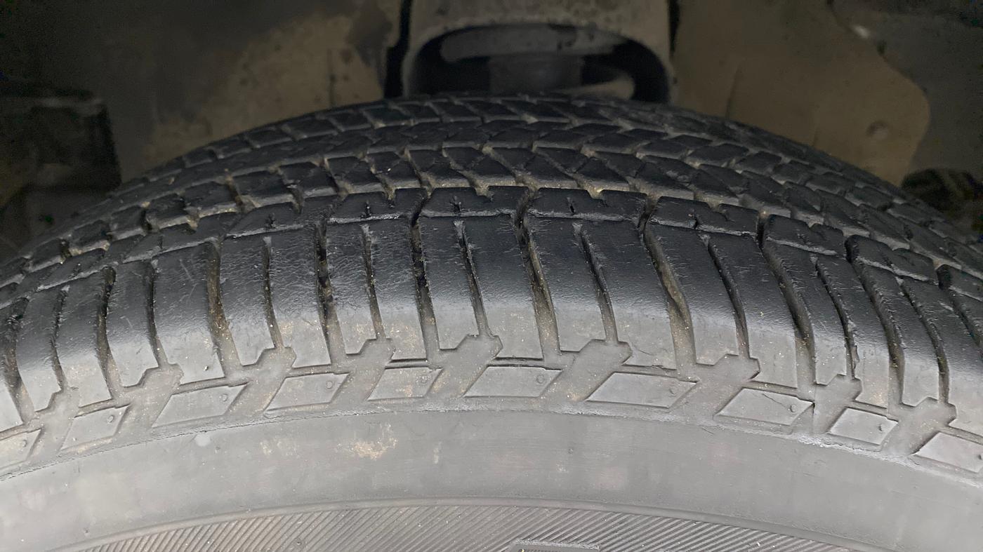 2021 Mahindra Scorpio S7, Diesel, Manual, 27,153 km, Left Front Tyre Tread