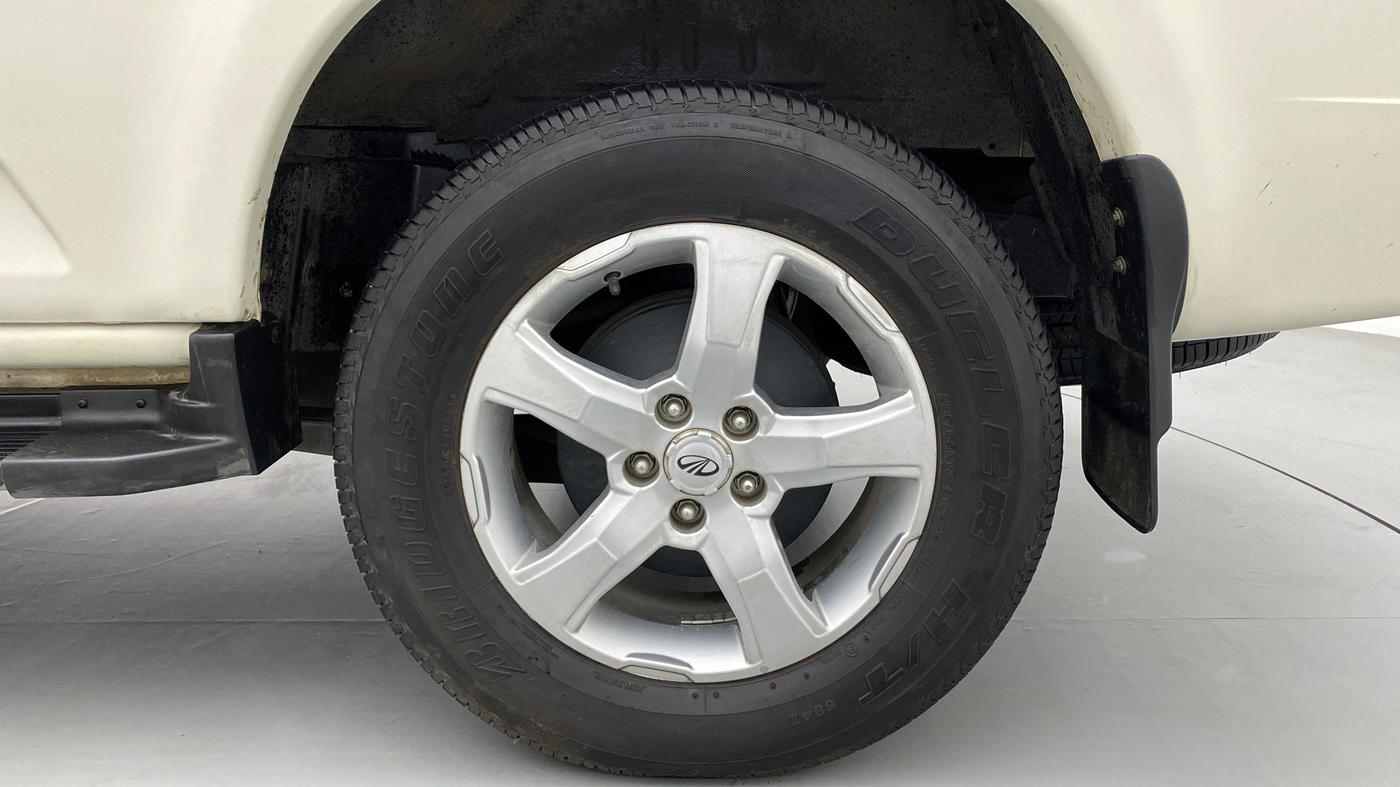 2021 Mahindra Scorpio S7, Diesel, Manual, 27,153 km, Left Rear Wheel