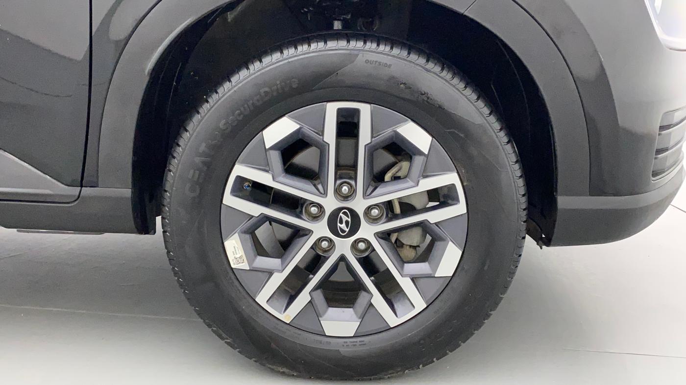 2022 Hyundai VENUE SX 1.5 CRDI, Diesel, Manual, 5,013 km, Right Front Wheel