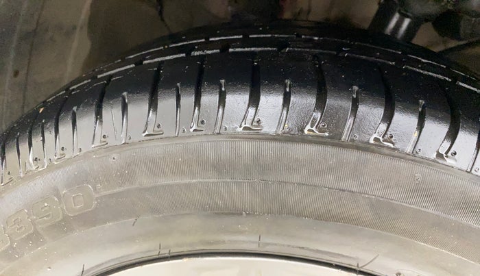 2021 KIA SELTOS HTK PLUS 1.5 DIESEL, Diesel, Manual, 84,159 km, Left Front Tyre Tread