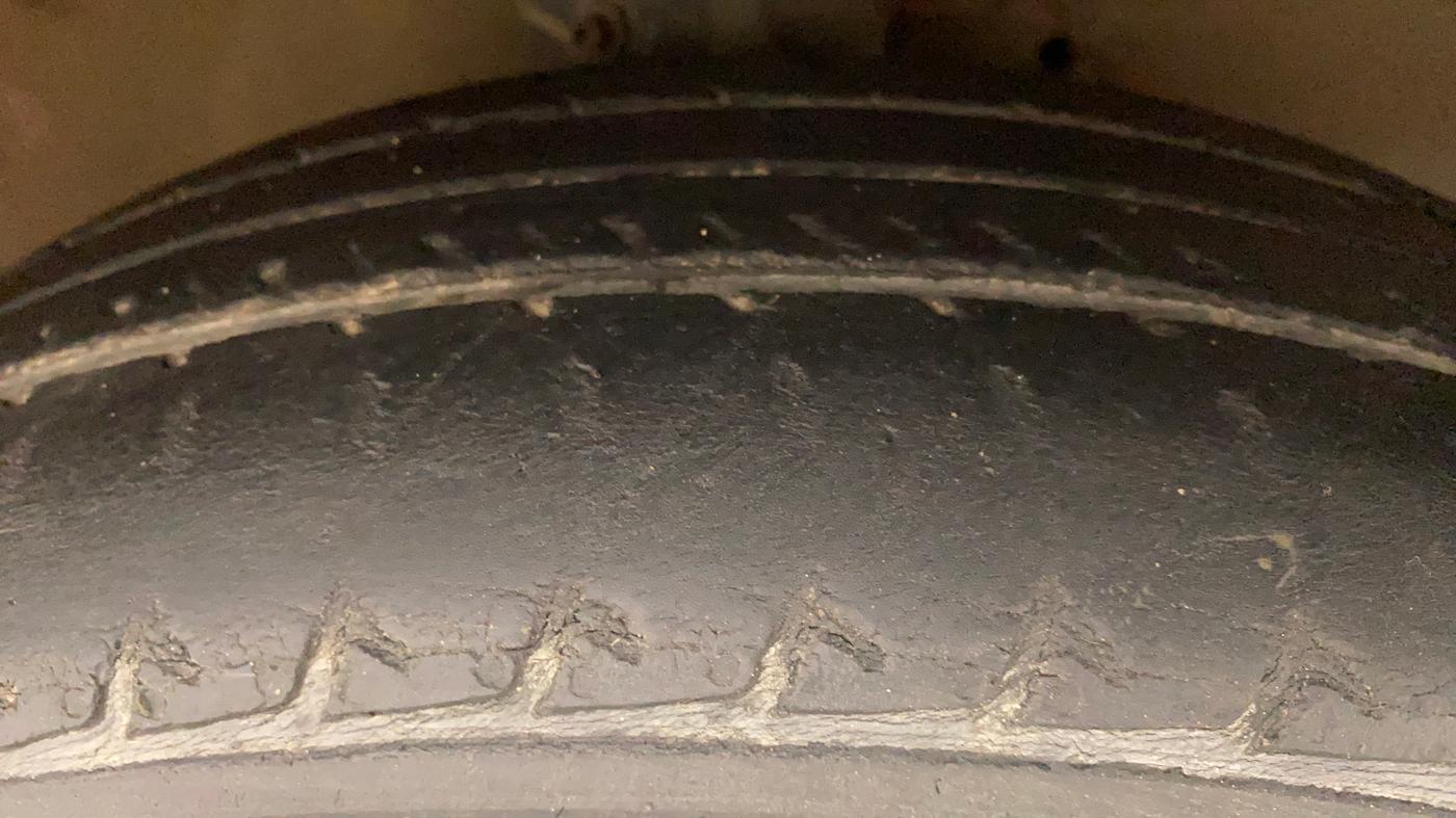 2017 Maruti Celerio VXI (O), Petrol, Manual, 57,686 km, Right Front Tyre Tread
