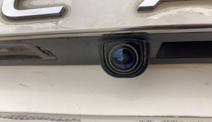 2021 Hyundai ALCAZAR PLATINUM (O) 6STR 2.0 AT, Petrol, Automatic, 1,07,659 km, Parking Camera