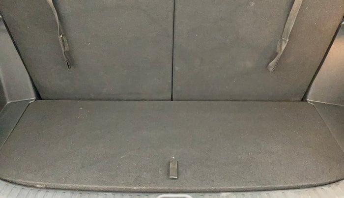 2021 Hyundai ALCAZAR PLATINUM (O) 6STR 2.0 AT, Petrol, Automatic, 1,07,659 km, Boot Inside