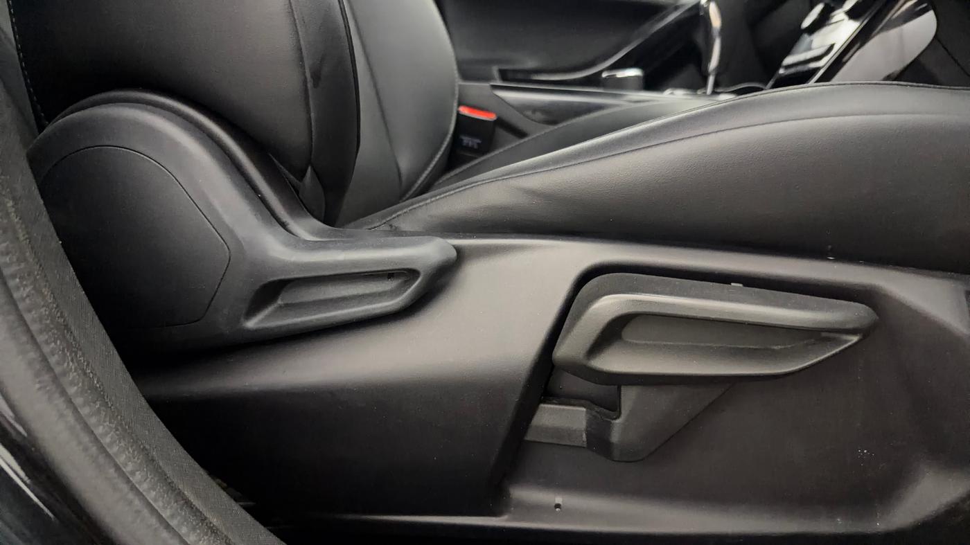 2022 Tata NEXON XZA PLUS (PREMIUM) PETROL DARK EDITION, Petrol, Automatic, 78,786 km, Driver Side Adjustment Panel