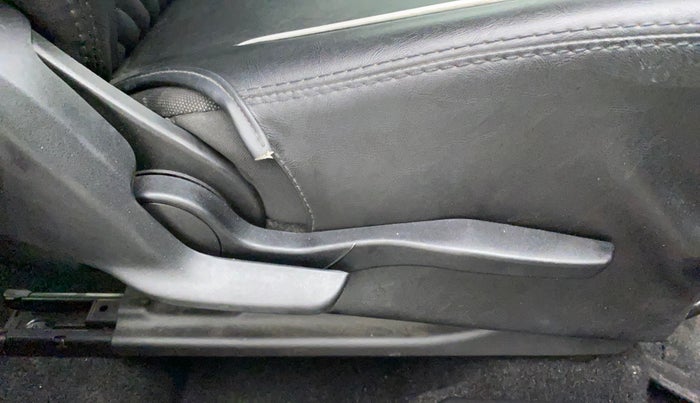 2020 Maruti Baleno ALPHA CVT PETROL 1.2, Petrol, Automatic, 24,779 km, Driver Side Adjustment Panel