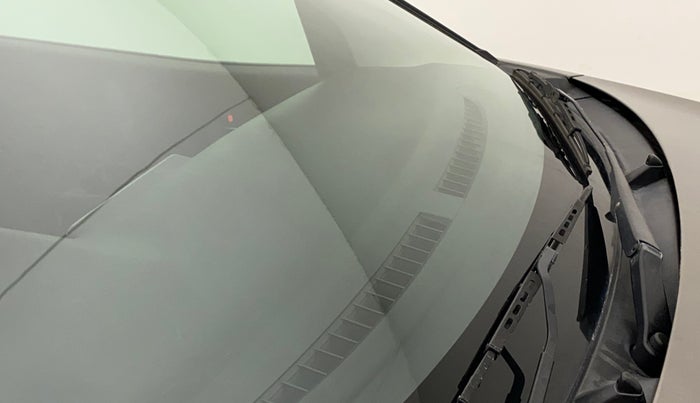 2020 Maruti Baleno ALPHA CVT PETROL 1.2, Petrol, Automatic, 24,779 km, Front windshield - Minor spot on windshield