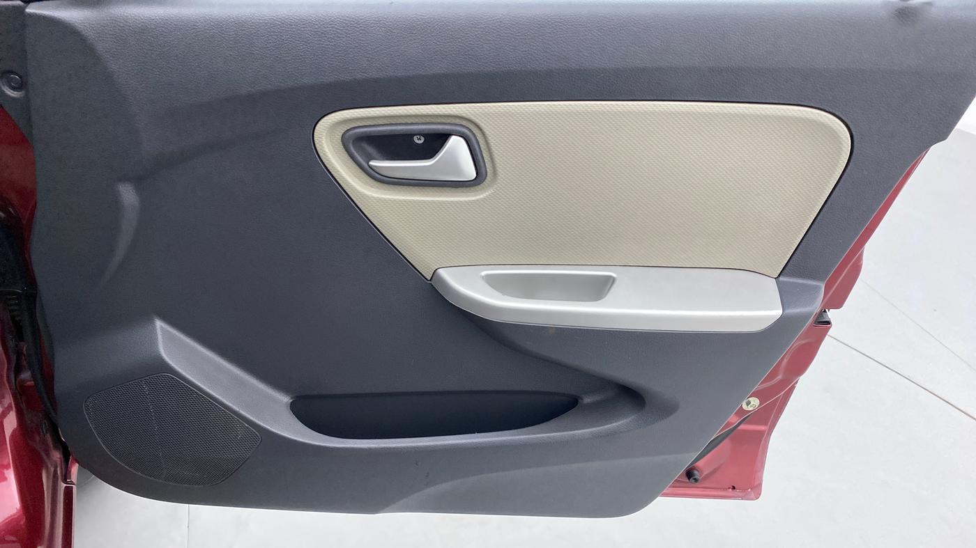 2018 Maruti Alto K10 VXI (O) AMT, Petrol, Automatic, 15,044 km, Driver Side Door Panels Control