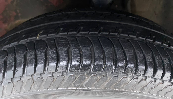 2018 Maruti Alto K10 VXI (O) AMT, Petrol, Automatic, 15,044 km, Left Front Tyre Tread