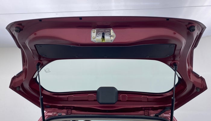 2018 Maruti Alto K10 VXI (O) AMT, Petrol, Automatic, 15,044 km, Boot Door Open