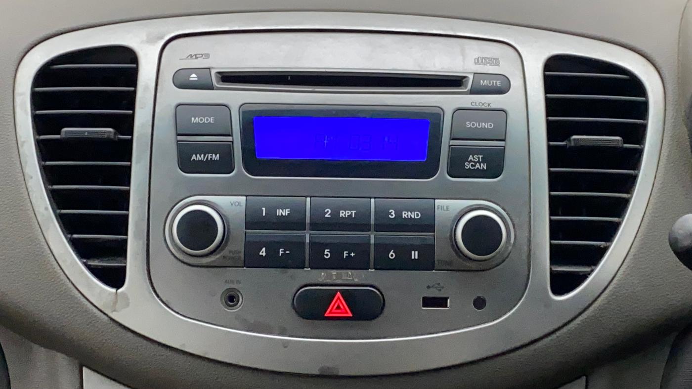 2011 Hyundai i10 MAGNA 1.2, Petrol, Manual, 44,882 km, Infotainment System