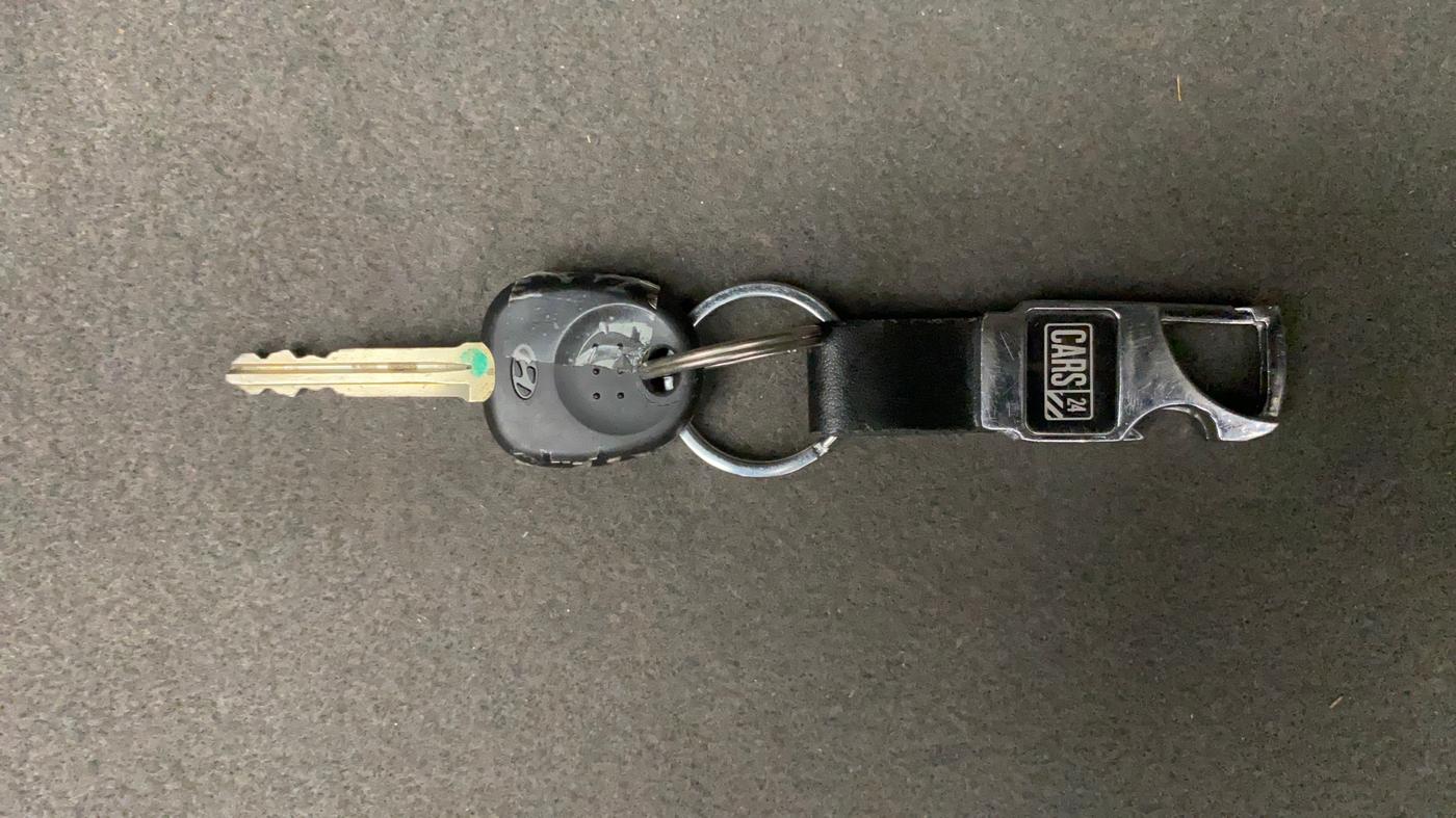 2011 Hyundai i10 MAGNA 1.2, Petrol, Manual, 44,882 km, Key Close Up
