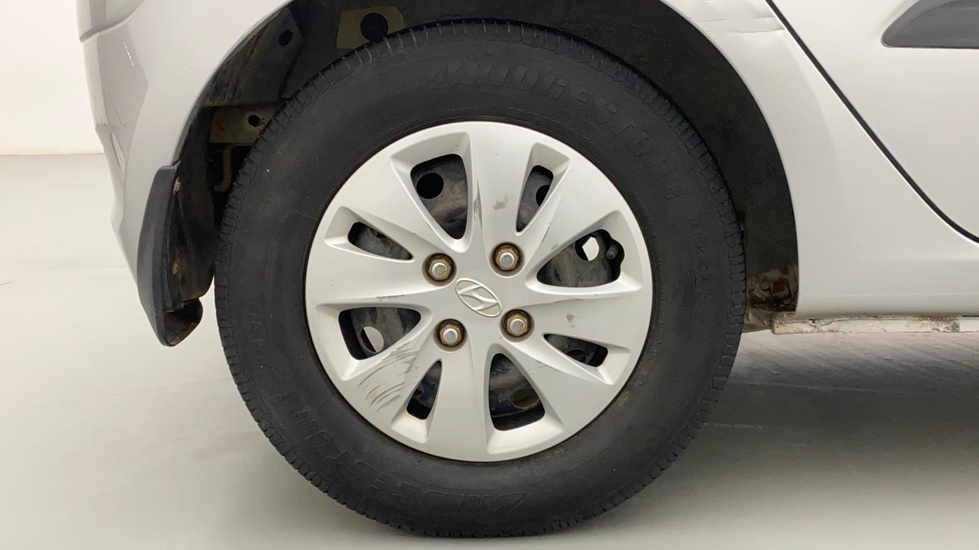2011 Hyundai i10 MAGNA 1.2, Petrol, Manual, 44,882 km, Right Rear Wheel