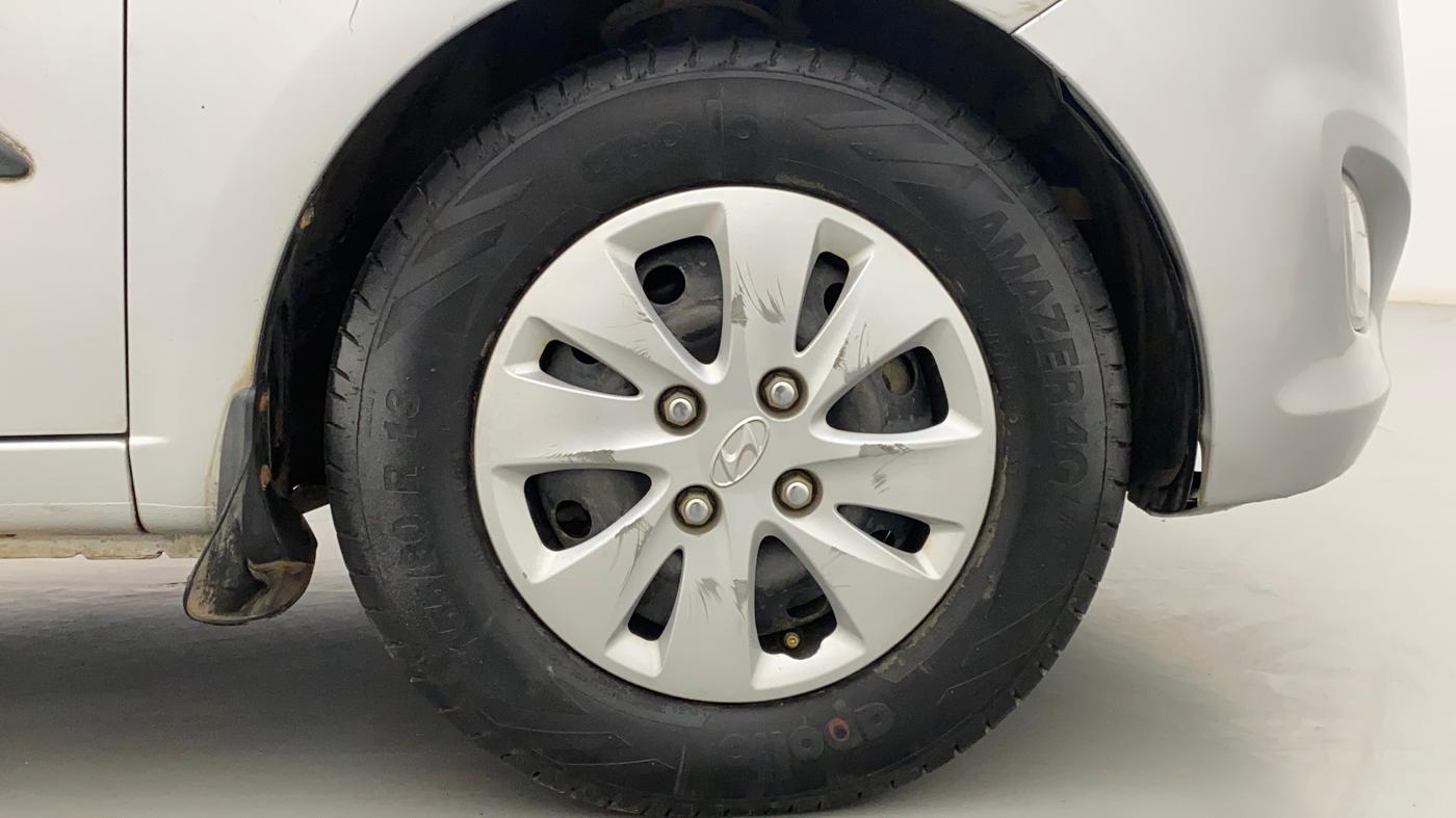 2011 Hyundai i10 MAGNA 1.2, Petrol, Manual, 44,882 km, Right Front Wheel