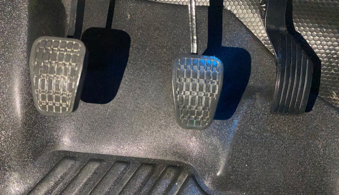 2020 Tata ALTROZ XT PETROL, Petrol, Manual, 95,395 km, Pedals