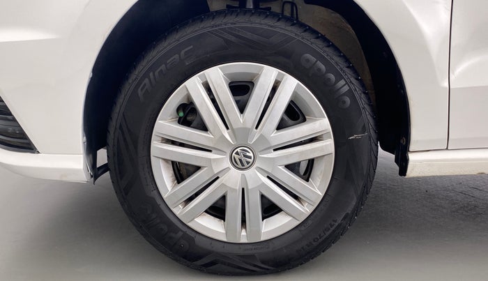 2019 Volkswagen Ameo Trendline 1.0, Petrol, Manual, 11,024 km, Left Front Wheel