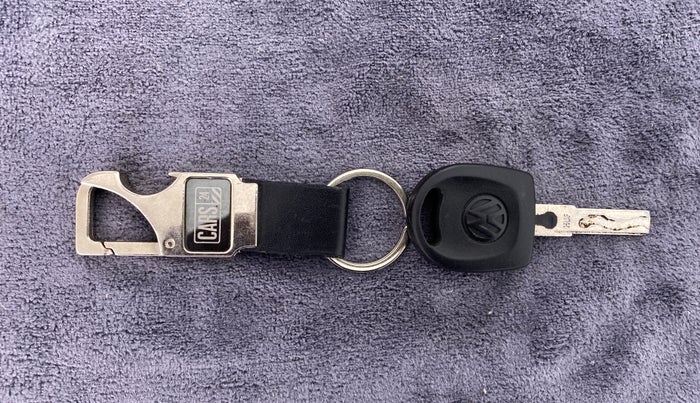 2019 Volkswagen Ameo Trendline 1.0, Petrol, Manual, 11,024 km, Key Close Up