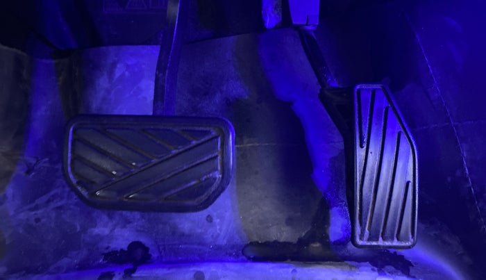 2021 Maruti Swift ZXI AMT, Petrol, Automatic, 45,993 km, Pedals