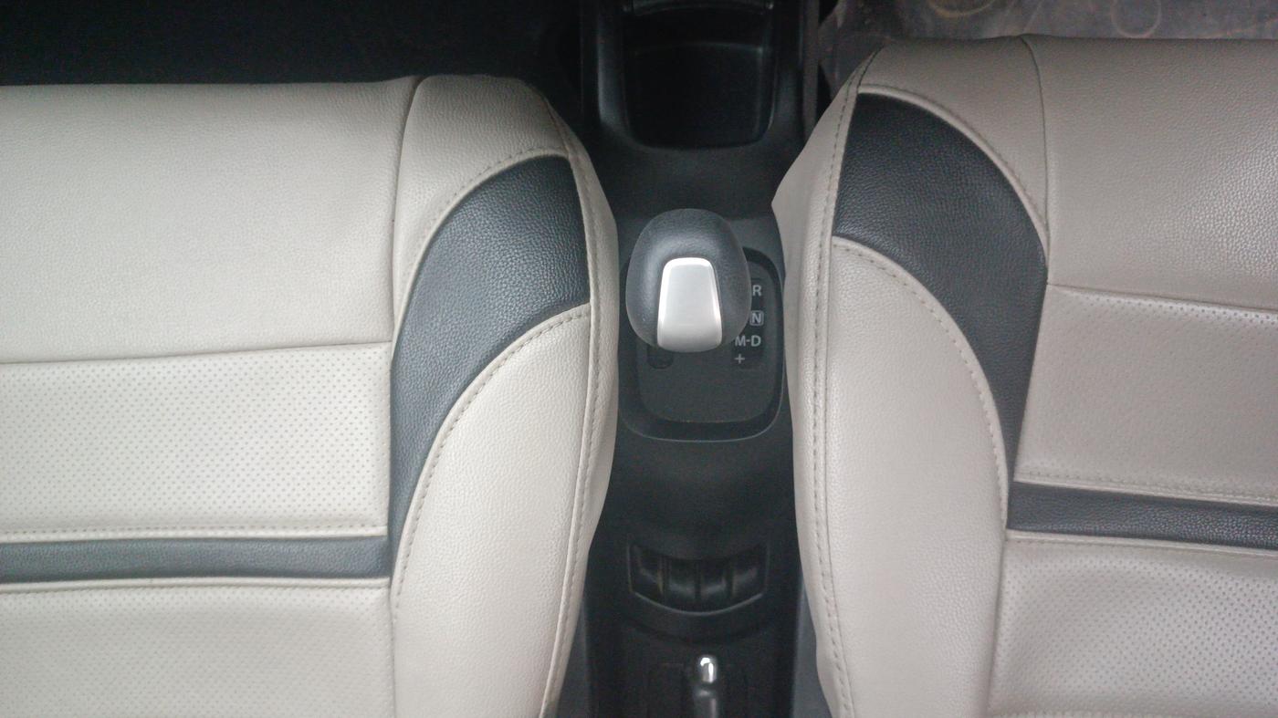 2016 Maruti Wagon R 1.0 VXI AMT, Petrol, Automatic, 48,386 km, Gear Lever
