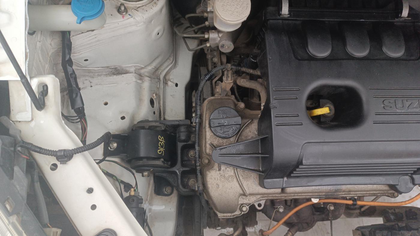 2016 Maruti Wagon R 1.0 VXI AMT, Petrol, Automatic, 48,386 km, Engine View - Right
