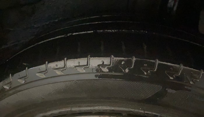 2018 Maruti IGNIS DELTA 1.2, Petrol, Manual, 58,434 km, Left Rear Tyre Tread