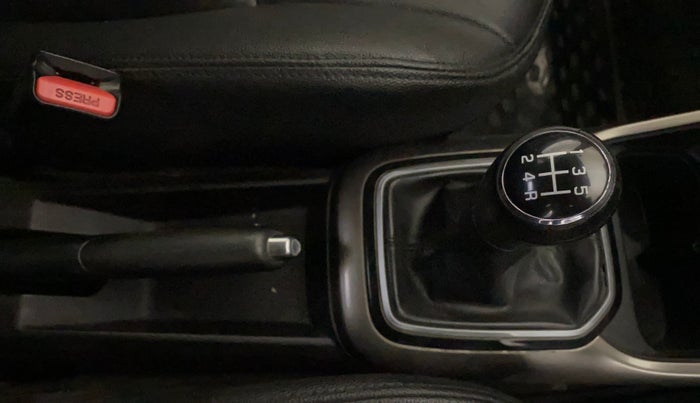 2018 Maruti IGNIS DELTA 1.2, Petrol, Manual, 58,434 km, Gear Lever