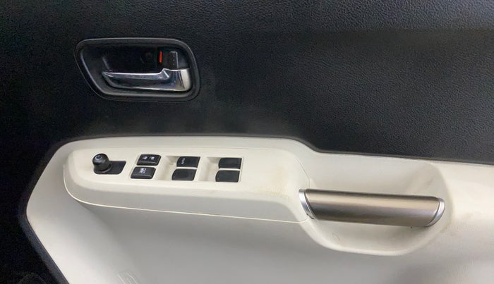 2018 Maruti IGNIS DELTA 1.2, Petrol, Manual, 58,434 km, Driver Side Door Panels Control