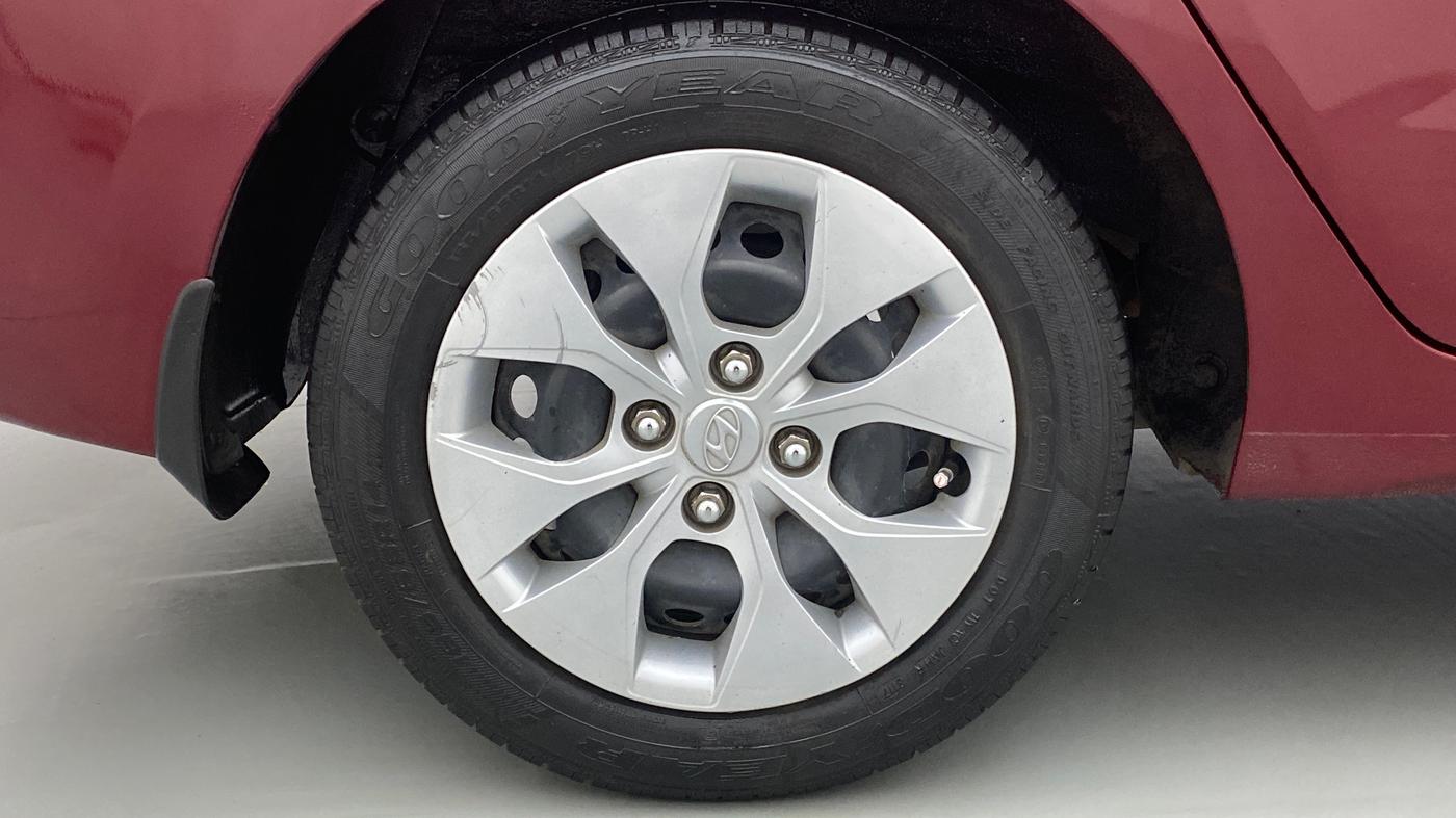 2017 Hyundai Xcent E PLUS, Petrol, Manual, 30,233 km, Right Rear Wheel