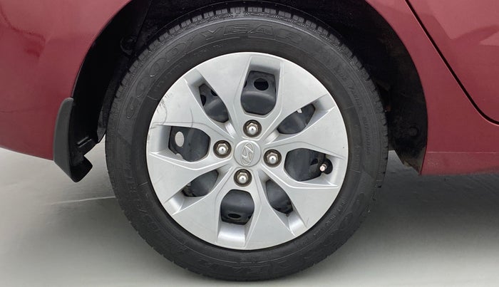 2017 Hyundai Xcent E PLUS, Petrol, Manual, 30,233 km, Right Rear Wheel