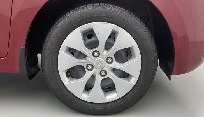 2017 Hyundai Xcent E PLUS, Petrol, Manual, 30,233 km, Right Front Wheel
