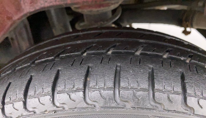 2011 Maruti Alto K10 VXI, Petrol, Manual, 72,134 km, Left Rear Tyre Tread
