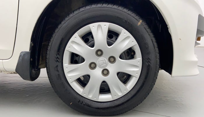 2013 Honda Brio 1.2 S MT I VTEC, Petrol, Manual, 28,127 km, Right Front Wheel