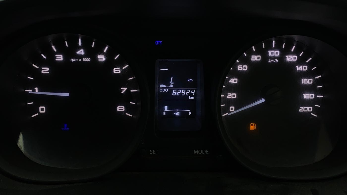2016 Tata Tiago XT PETROL, Petrol, Manual, 62,962 km, Odometer Image